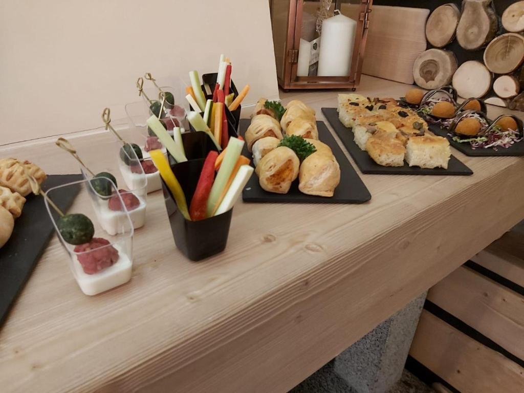 Jídlo v hotelu nebo okolí