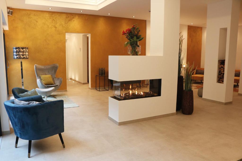 Posezení v ubytování salinenparc Design Budget Hotel