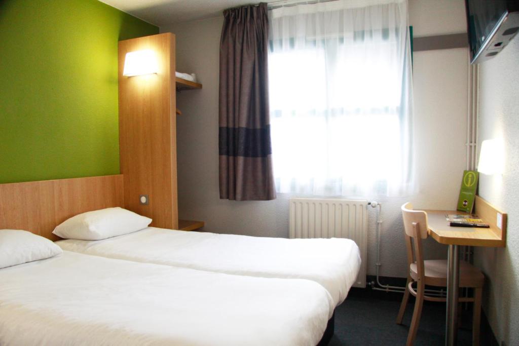 Posteľ alebo postele v izbe v ubytovaní Hotel Inn design Vierzon - ex B&B