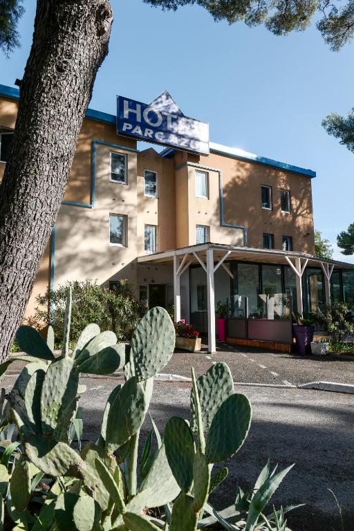 Hotel Parc Azur et Spa - Toulon Ollioules , Ollioules, France - 49  Commentaires clients . Réservez votre hôtel dès maintenant ! - Booking.com