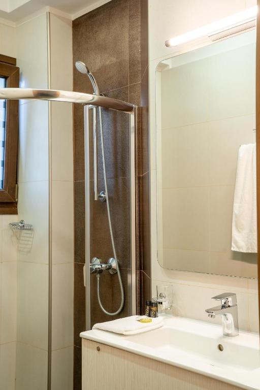 Olympus Terra Boutique Hotel - 11