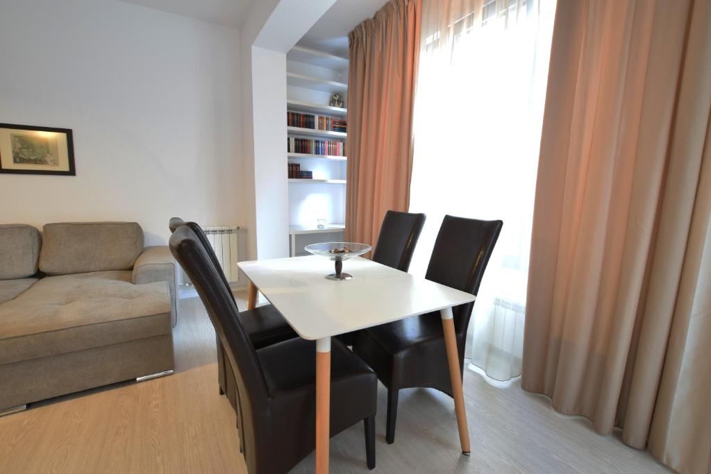 Uptown Residence Apartments - Resim 38