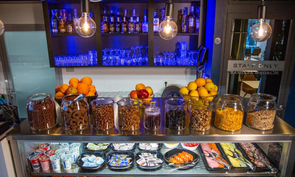 Hotel Blue - Resim 34