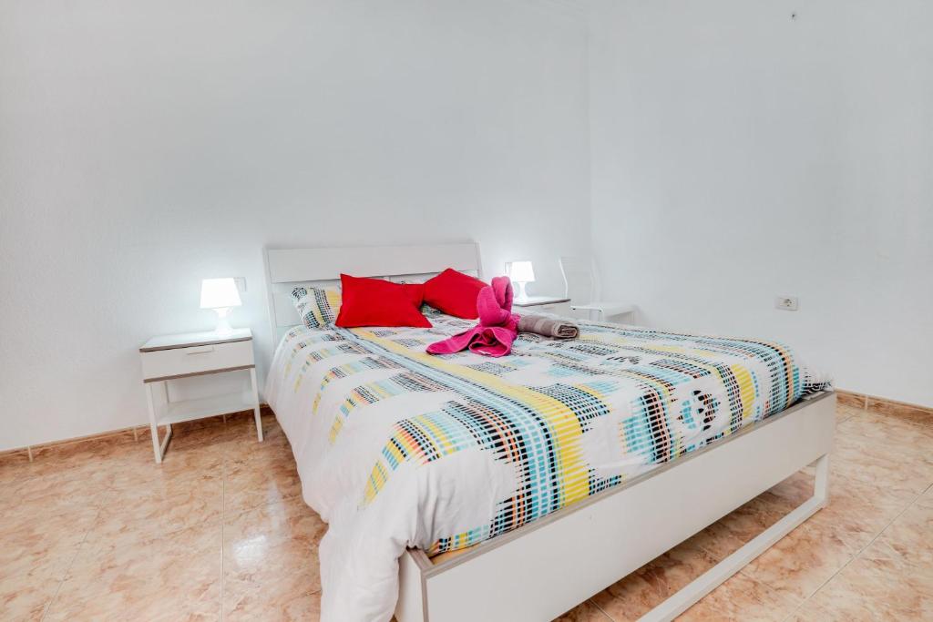 Postel nebo postele na pokoji v ubytování Tenerife2 - Piso dos dormitorios Santa Cruz centro