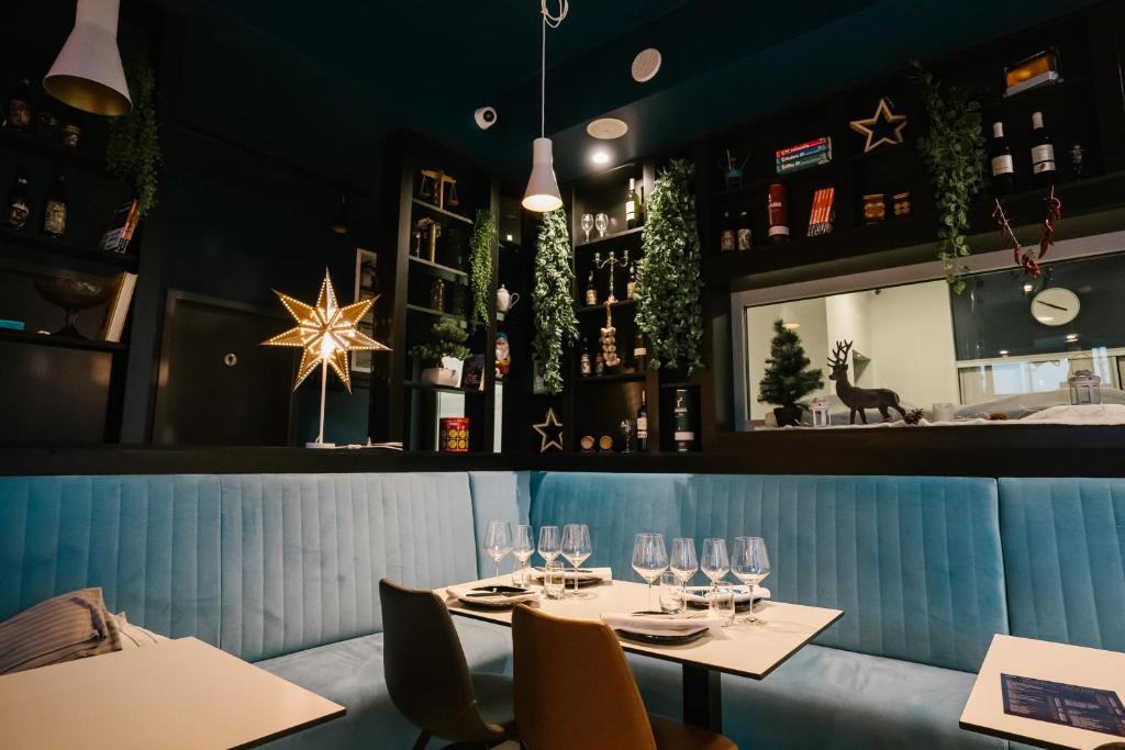 Hotel Blue - Resim 31