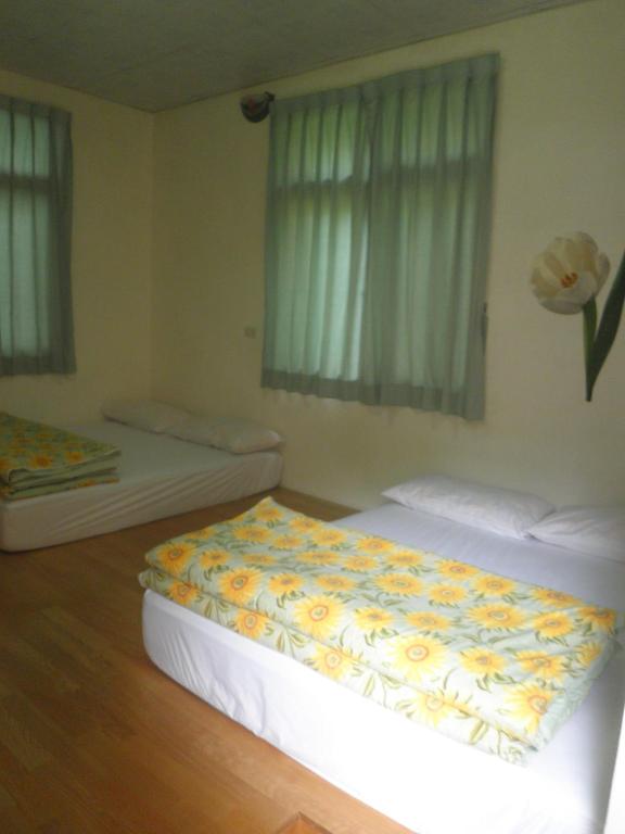 Alishan MinYue Hotel - Habitación Cuádruple Estándar