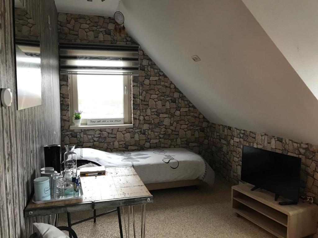 B&B Zonnedauw - Double Room With Garden View
