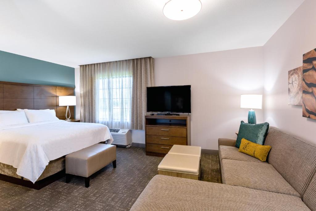 Staybridge Suites - Fort Lauderdale Airport - West, an IHG Hotel - Studio Queen Suite