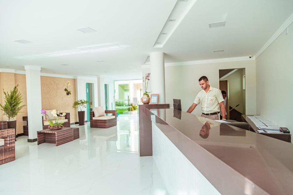  Orquídeas Praia Hotel