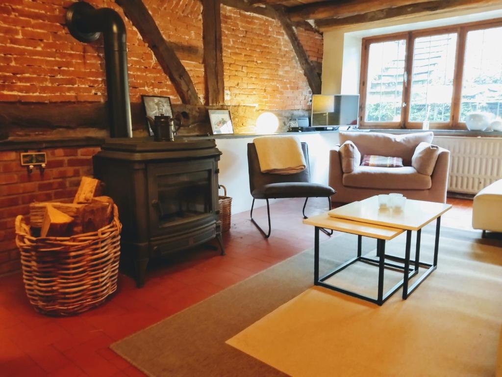 Posezení v ubytování B&B La Belle Histoire Laforêt