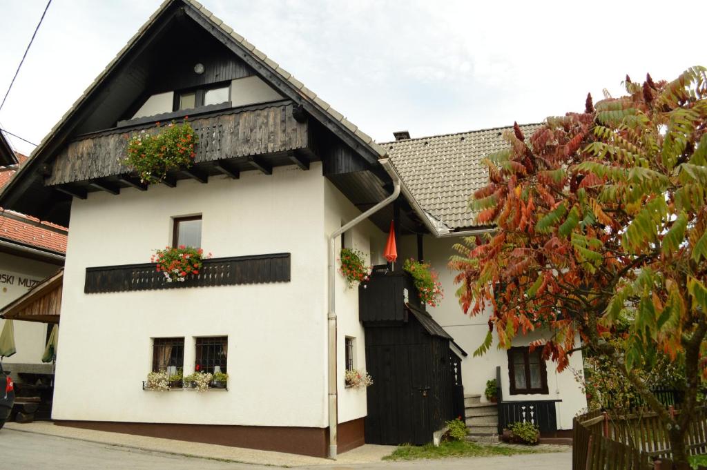 Budova, kde se bed and breakfast nachází