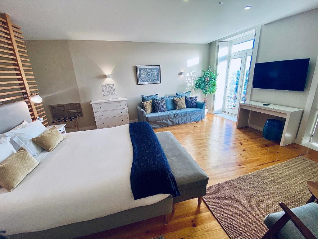 Vitoria's Terrace Apartments - 11