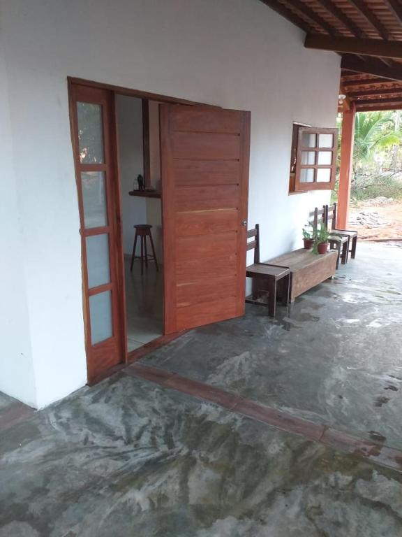  Casa Recém construída (praia de Pratigi) Universo Paralello