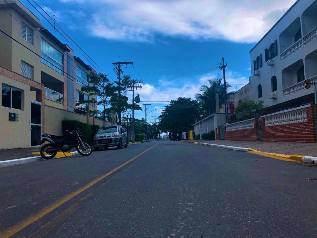  Coimbra Guarujá - Apartamento Beira Mar - Praia Enseada - 150m Praia