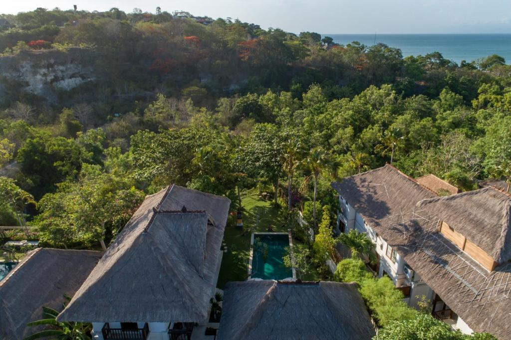 Jimbaran Beach Villas by Nakula - 3