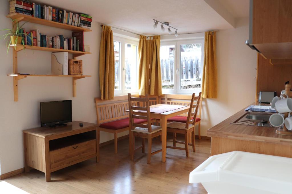 Posedenie v ubytovaní Haus Aperies