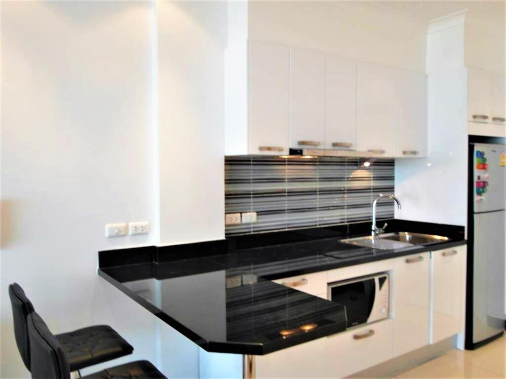 Fotografie z fotogalerie ubytování View Talay 8 Large studio apartment with sea view Pattaya v destinaci Jomtien pláž