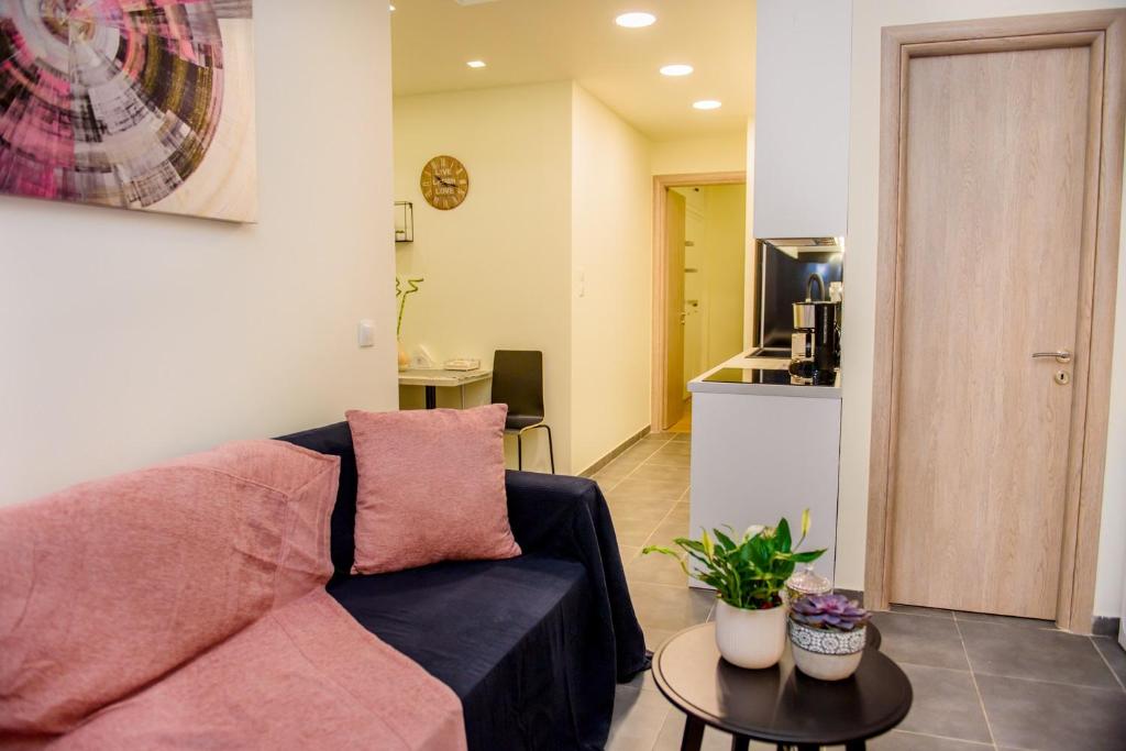 Fotografie z fotogalerie ubytování Perfectly located jacuzzi Apt v Aténách