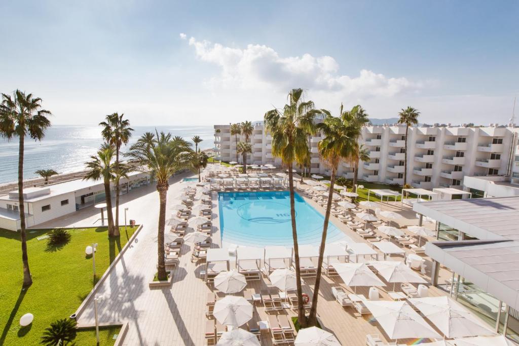 Hotel Garbi Ibiza & Spa, Playa den Bossa – Precios ...