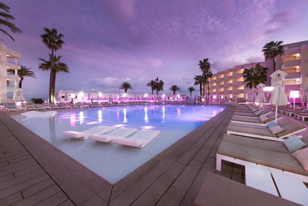 Hotel Garbi Ibiza & Spa, Playa den Bossa – Bijgewerkte ...