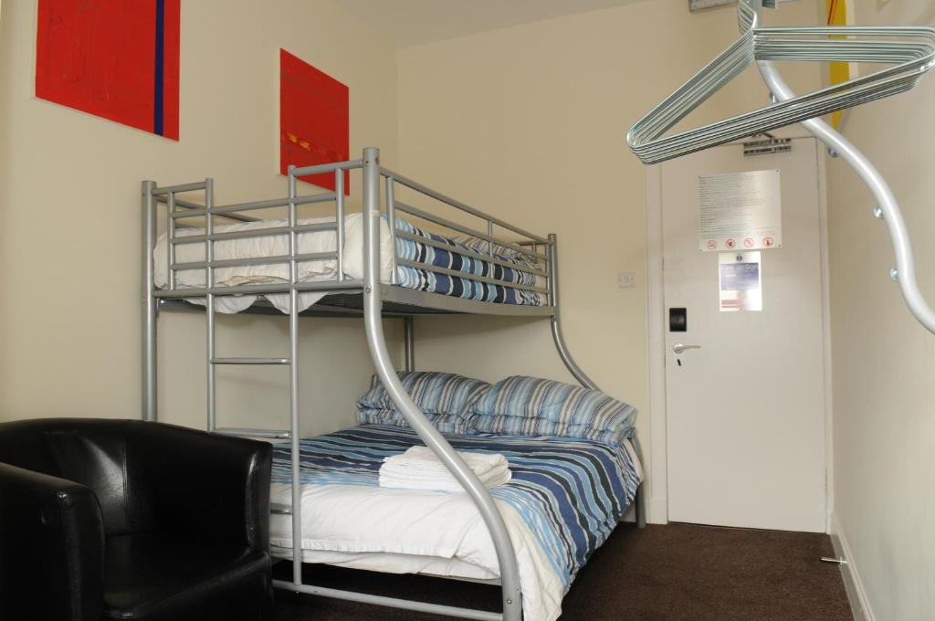 Postel nebo postele na pokoji v ubytování The Hostel