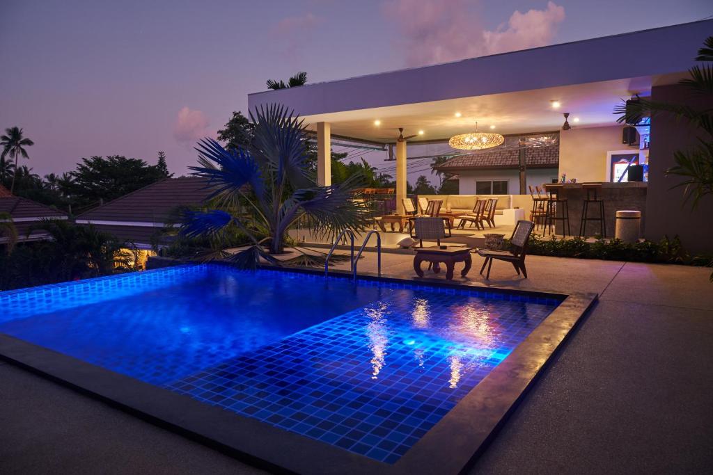 Bazén v ubytování Baan Sawan Samui Resort nebo v jeho okolí