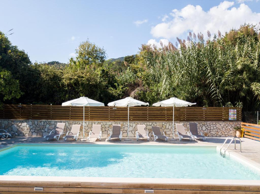 The swimming pool at or close to Dallas Valtos Studios