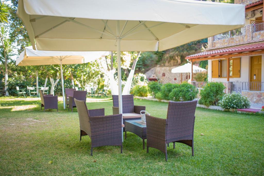 A garden outside Dallas Valtos Studios