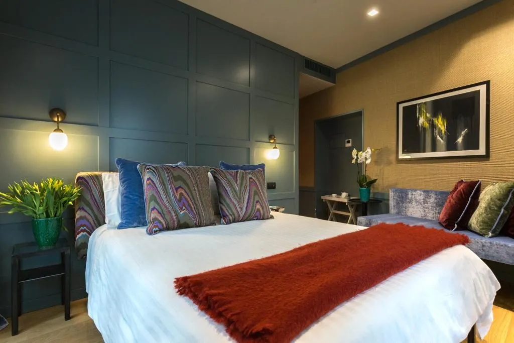 Living Suites, Comasina, Italy