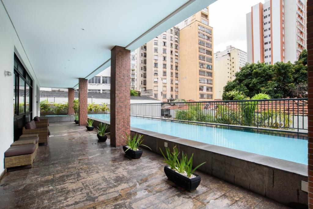  Espaço e Conforto no Centro com garagem e Internet 50MB