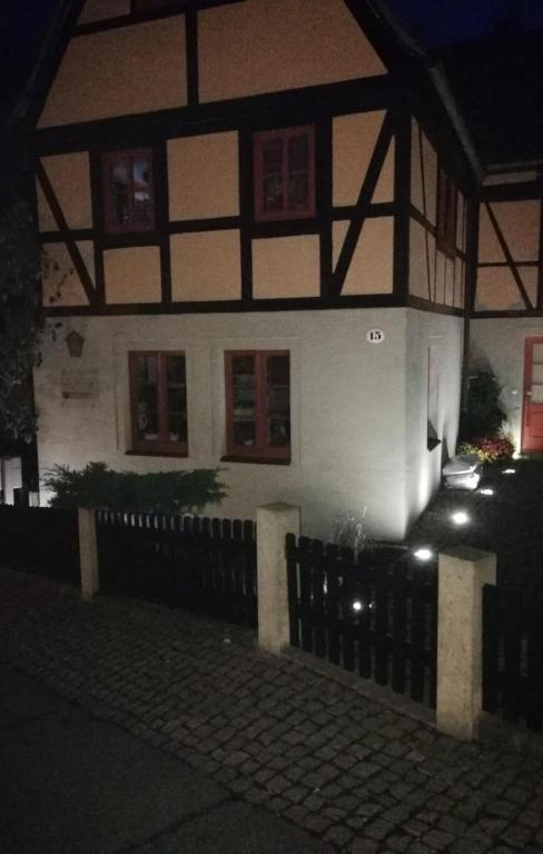 Budova, kde se prázdninový dům nachází