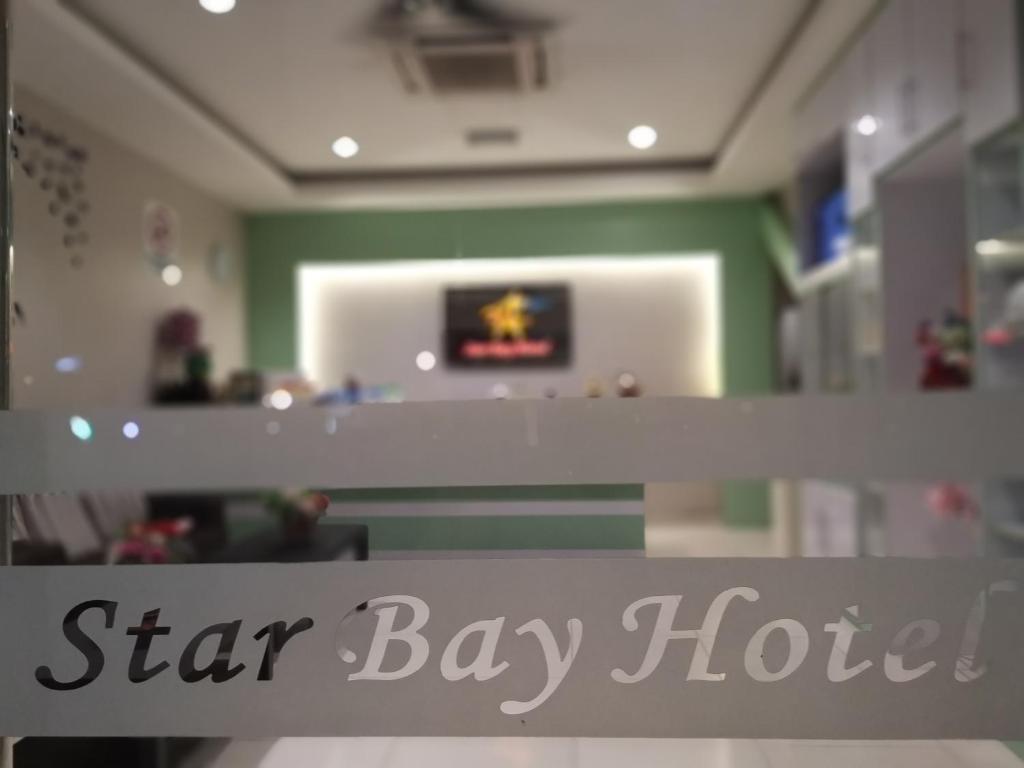 Certifikát, hodnocení, plakát nebo jiný dokument vystavený v ubytování Star Bay Hotel