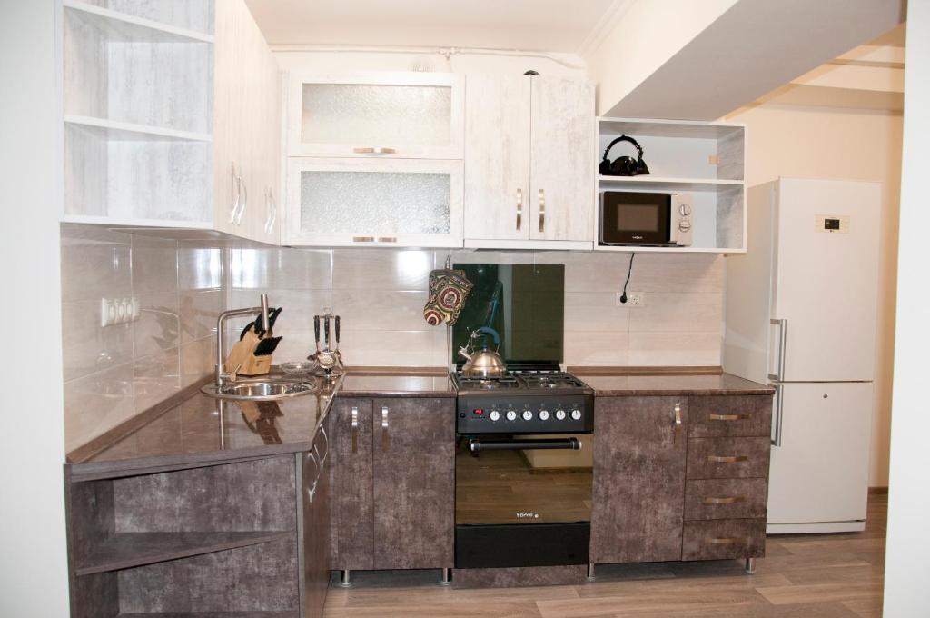 Downtown Yerevan Apartment - Appartement à Deux Chambres