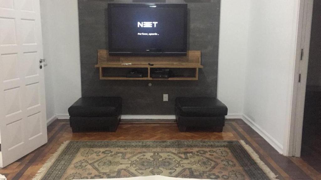  Sobre o mar de Copacabana