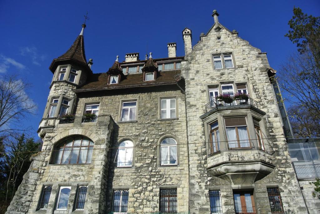 Budova, kde se hotel nachází