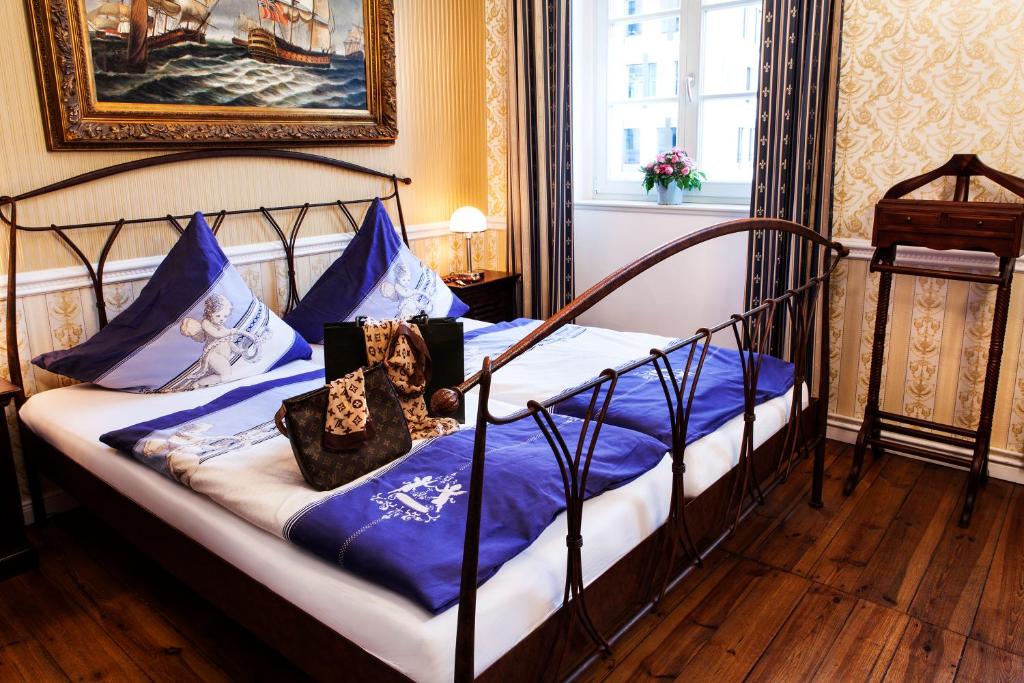 THE GATE GARDEN Hotel - 5