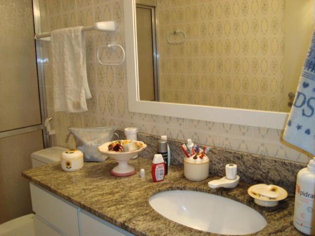  Condomínio a 1 metro da Praia Toninhas Ubatuba Pé na Areia Apartamento