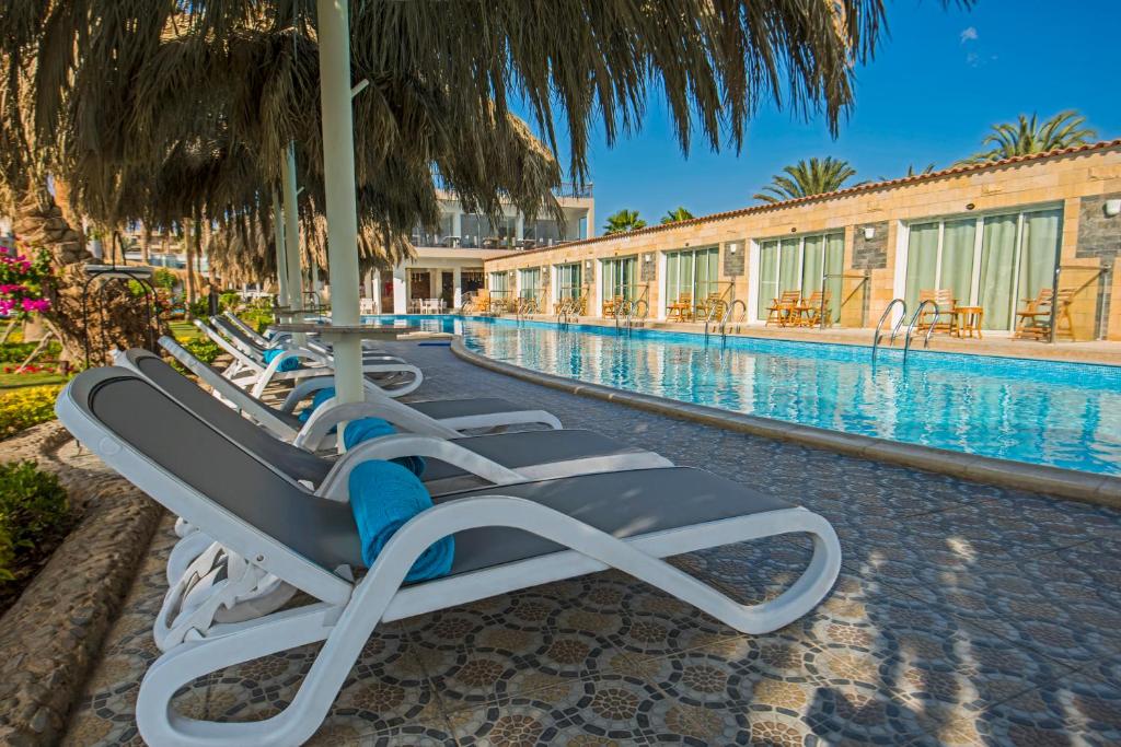 Sunrise Aqua Joy Resort - 9