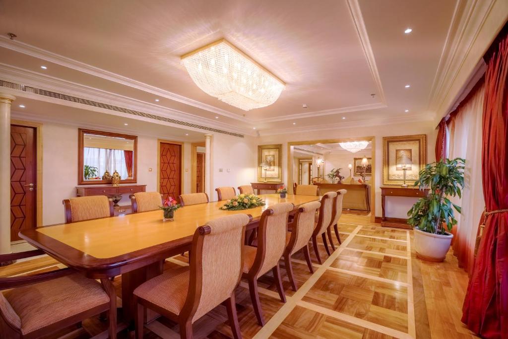 Gallery image of Corniche Hotel Abu Dhabi in Abu Dhabi