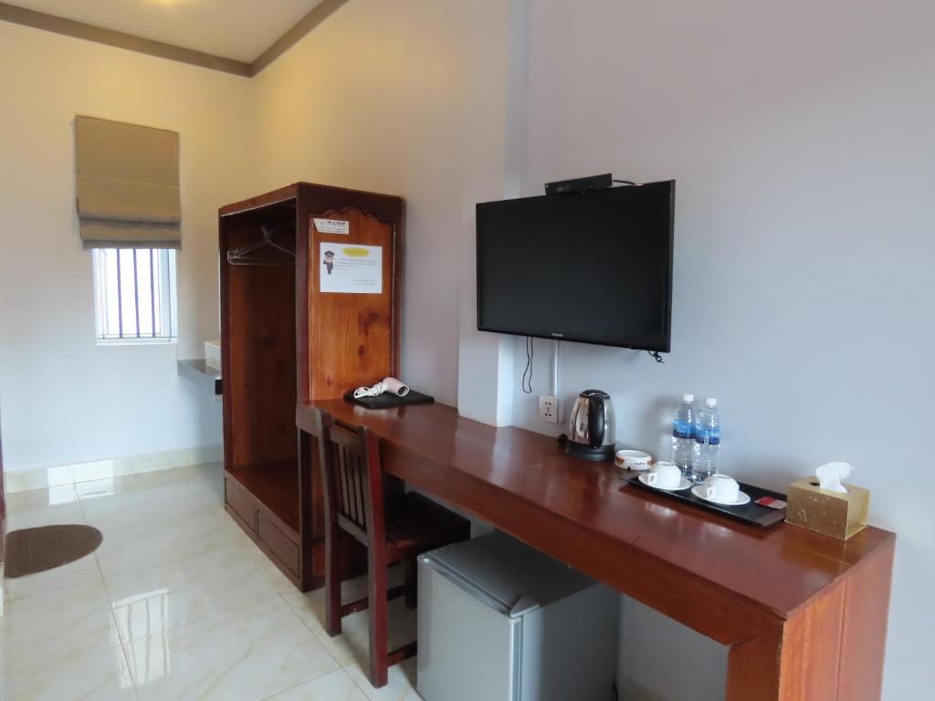 Golden Bakong Boutique - Queen Room