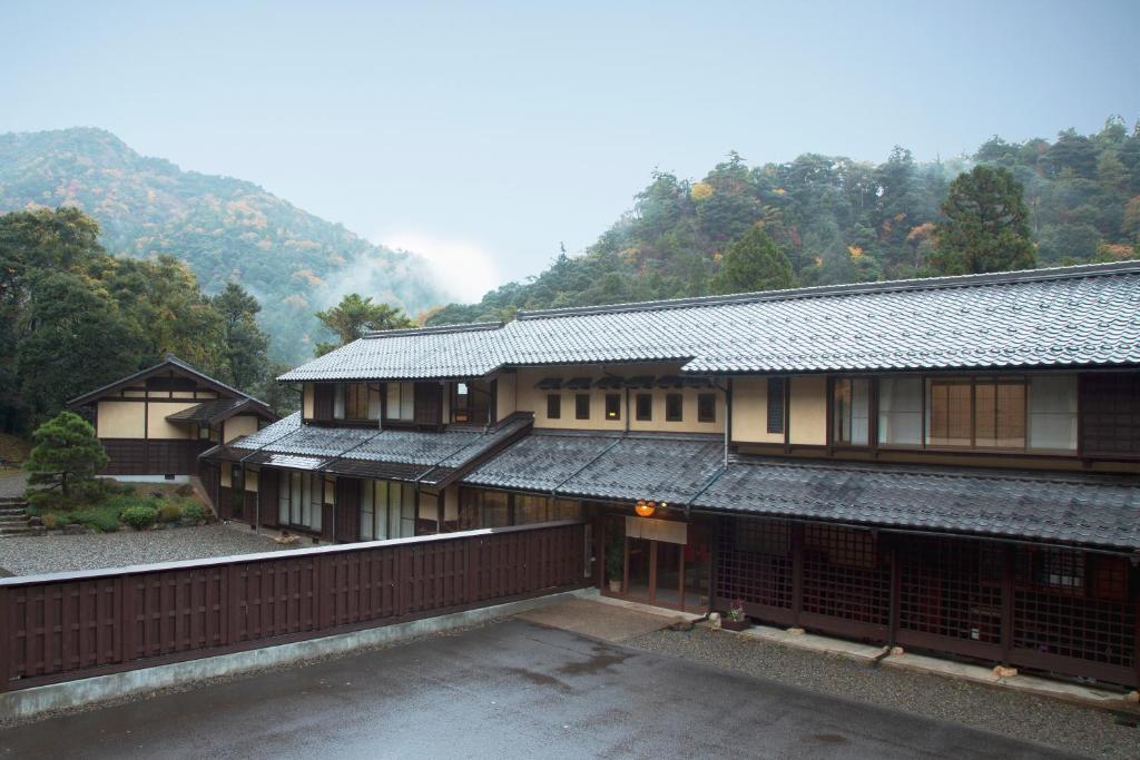 松永六感 藤屋 Matsunaga Rokkan Fujiya thumbnail 2