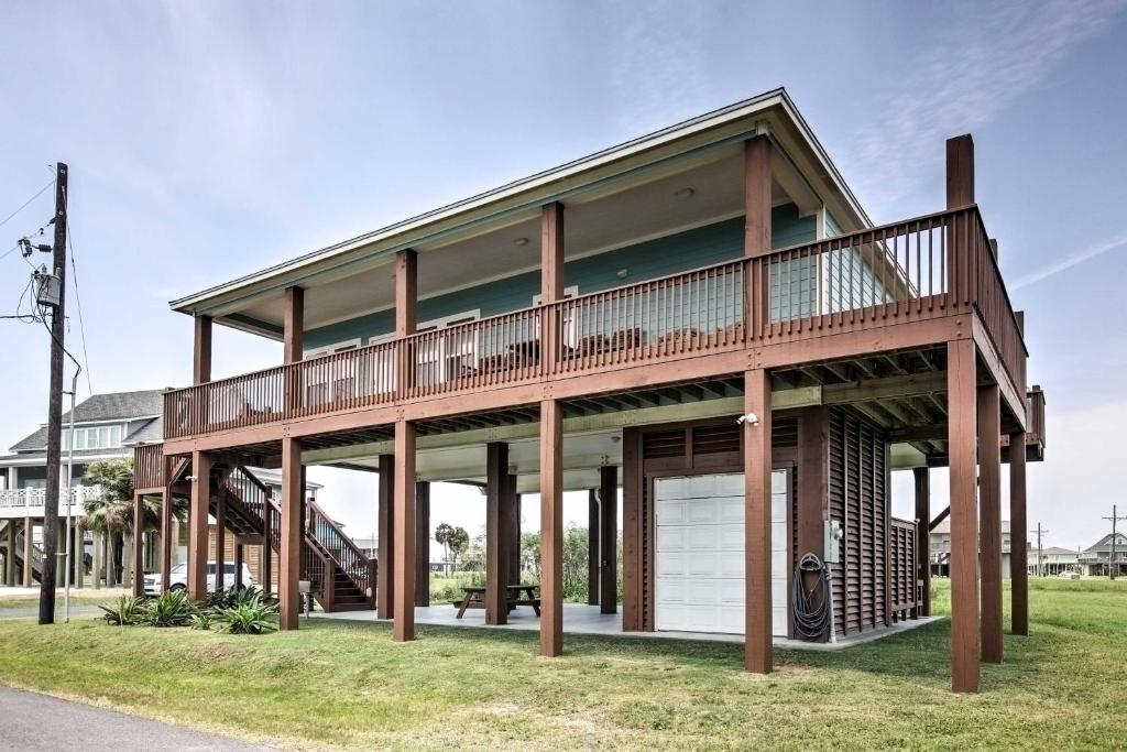 Evolve Texas Beach House - Ferry to Galveston!
