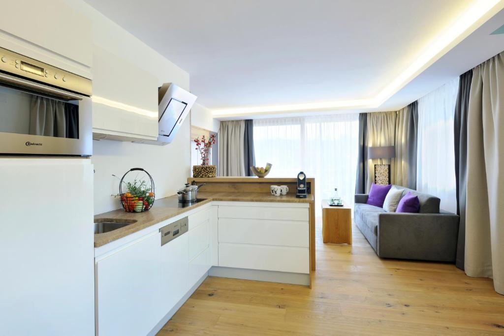 Kuchyň nebo kuchyňský kout v ubytování Sunnsait - Appartements für Genießer