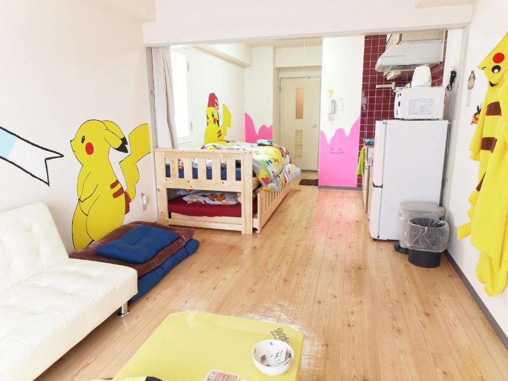 Postel nebo postele na pokoji v ubytování 札幌市中心部大通公園まで徒歩八分観光移動に便利なロケーションp3112