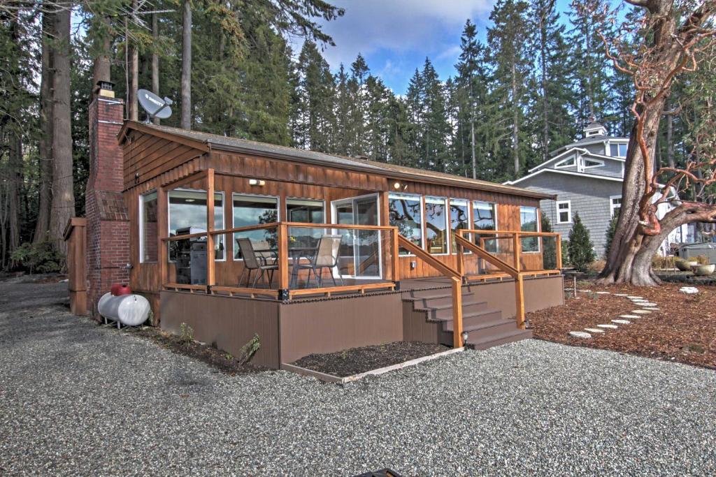 Poulsbo Waterfront Home on Liberty Bay!, Poulsbo (updated