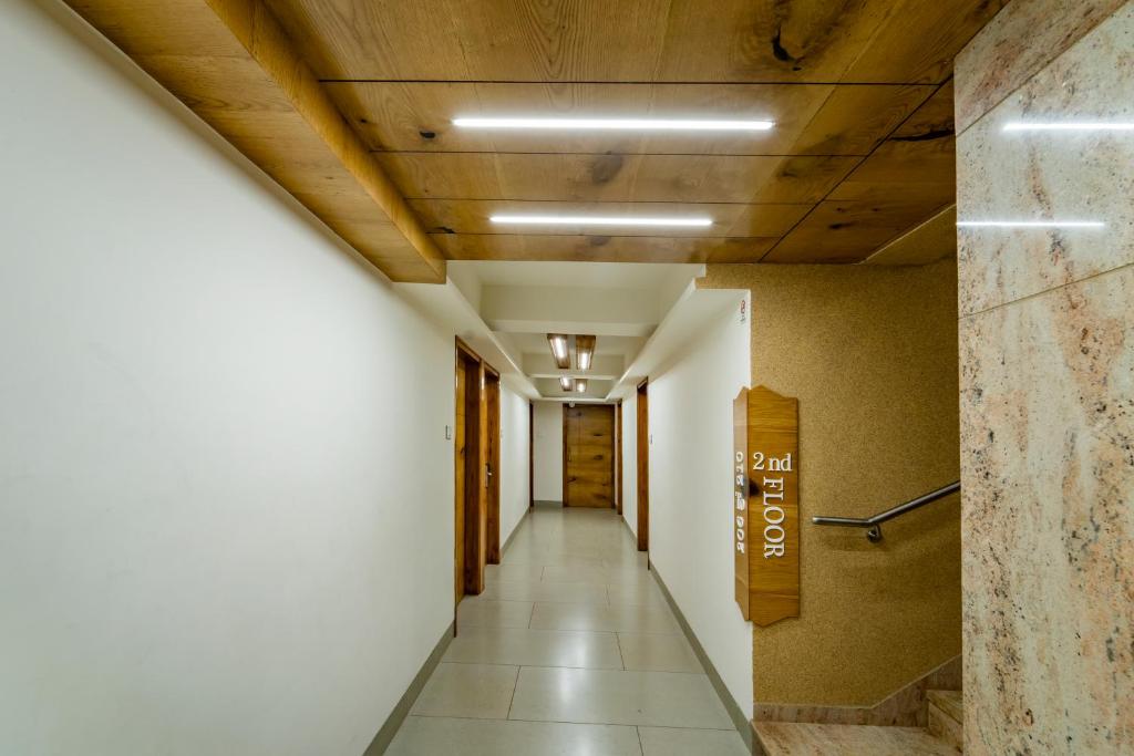 Fotografie z fotogalerie ubytování Hotel Pleasant Lake v destinaci Ahmadábád