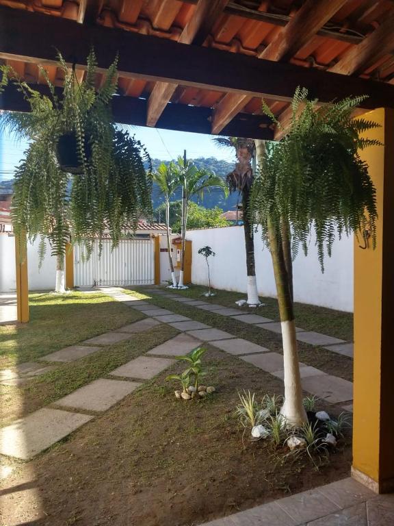  Casa para locação em Ubatuba