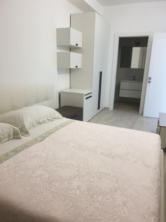 Postel nebo postele na pokoji v ubytování Iris home
