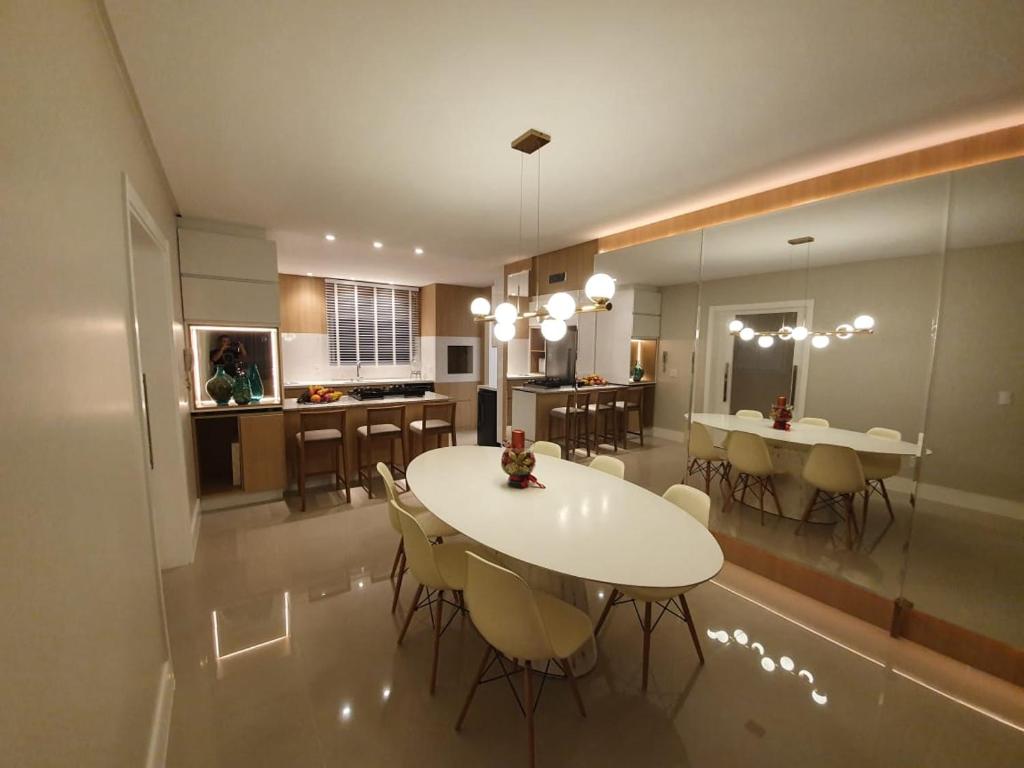  Quadra mar luxuoso