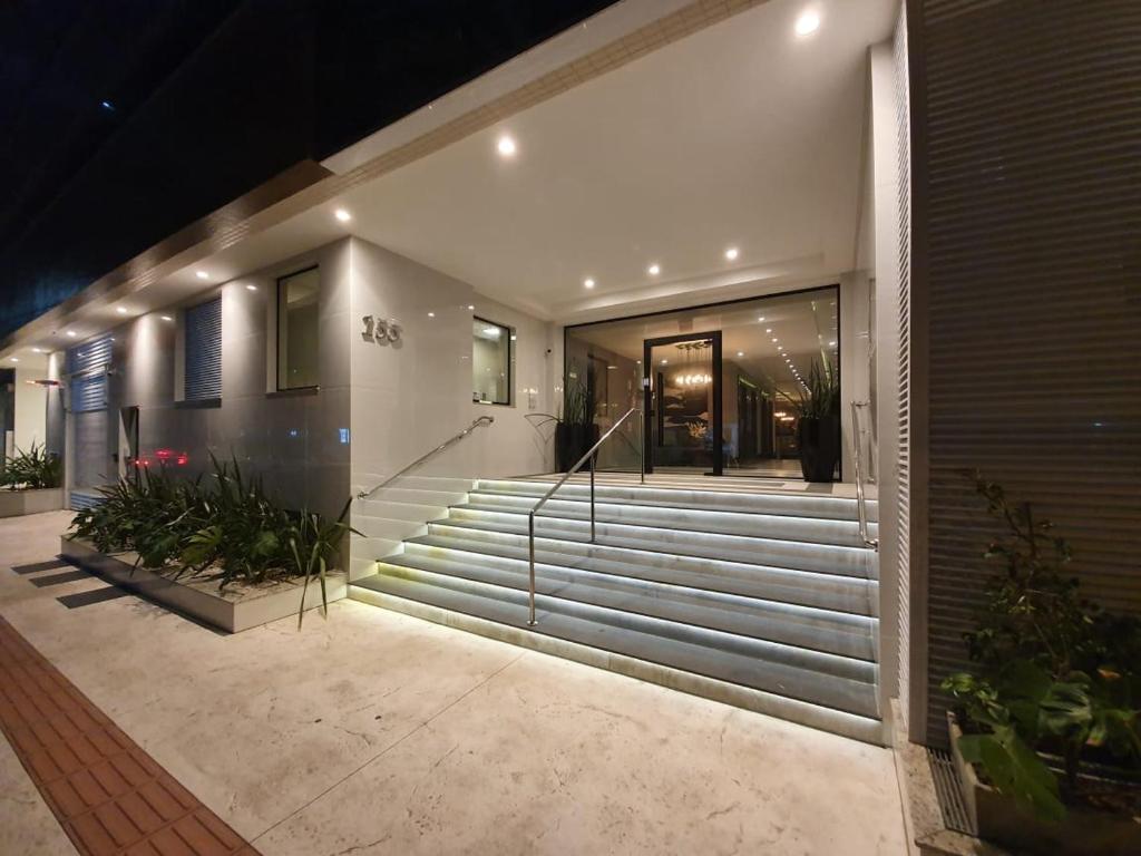  Quadra mar luxuoso